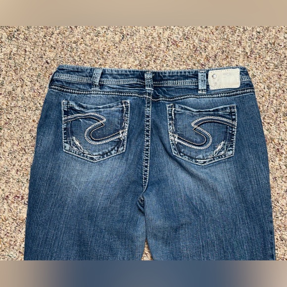 Women’s plus size 18 Aiko Women's bootcut Blue Jeans - Picture 4 of 7